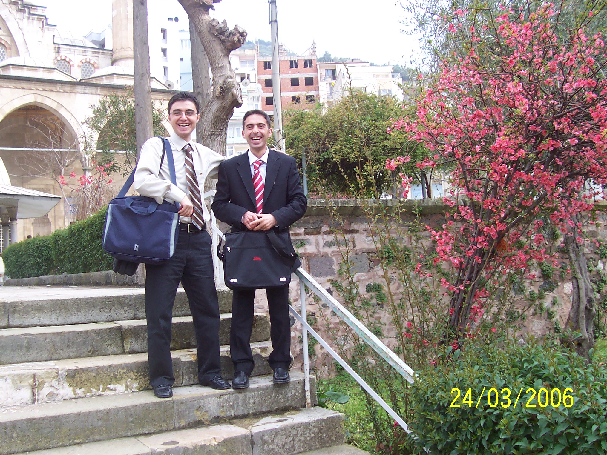 MANİSA-İZMİR 