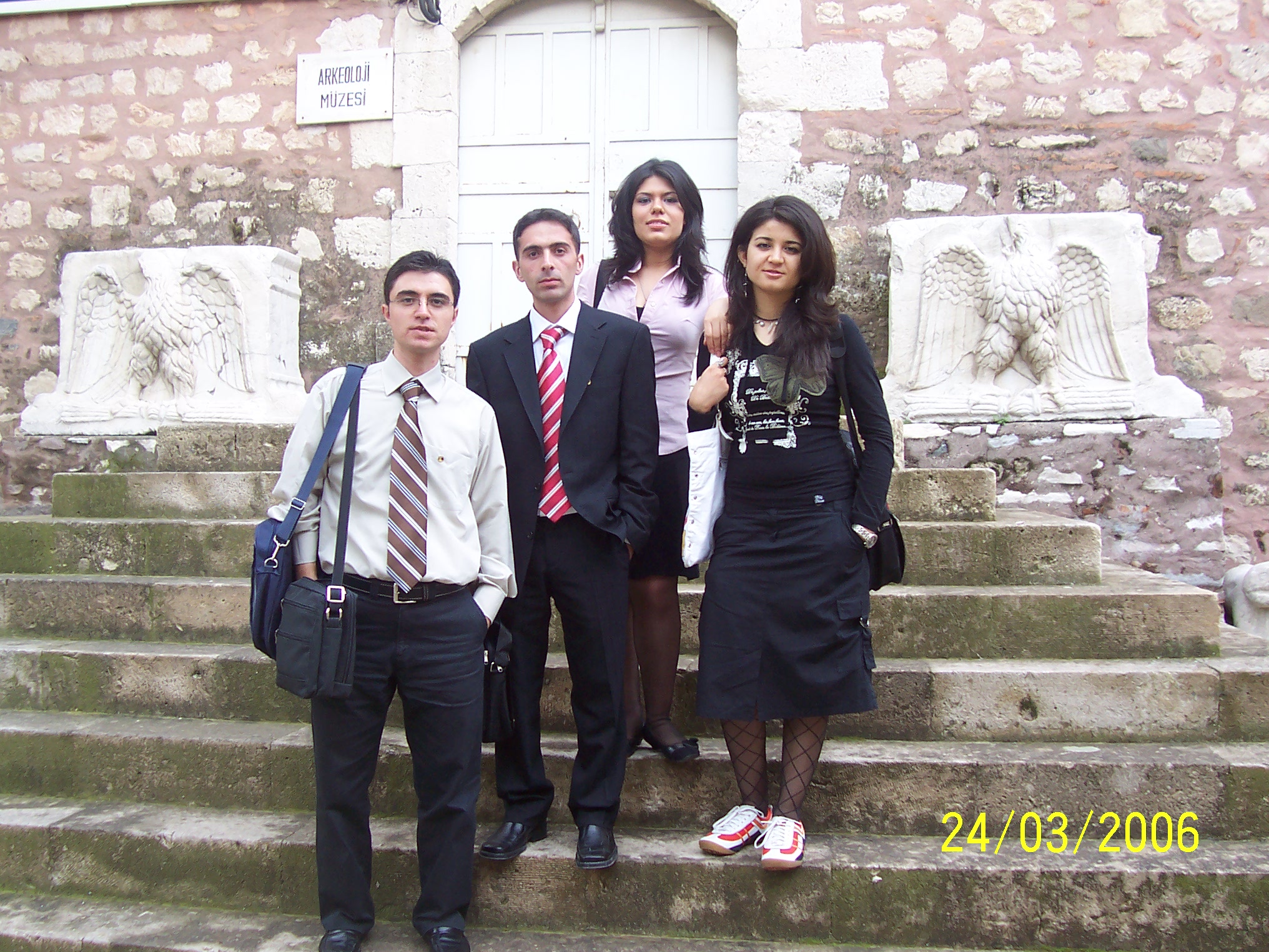 MANİSA-İZMİR 