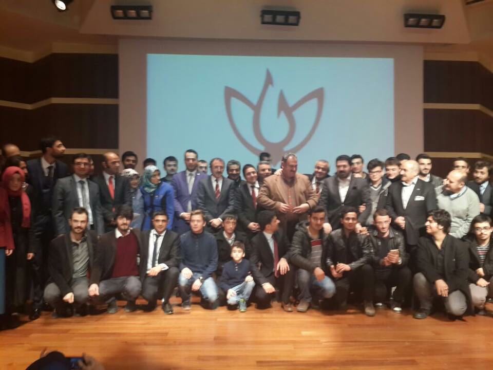 Vizyon Gençlikten Yeni Türkiye Sempozyumu.